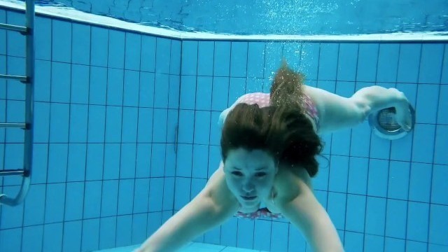 Simonna Sexy Russian Teen Swims Naked With Hairy Pussy and Bubble Ass